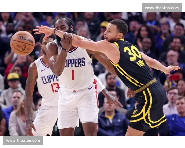 篮球赛事手机版全新升级畅享实时比分与精彩对决互动体验更震撼